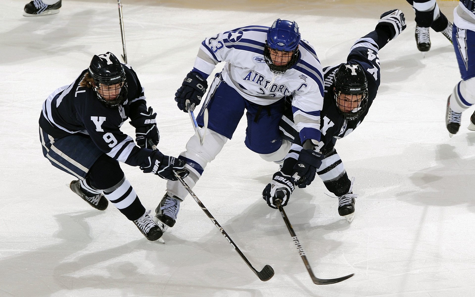 新签赞助商助力球队资金充裕运营环境全面改善，赞助球队能获得什么收益